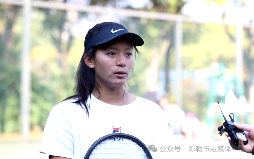 球迷们只能