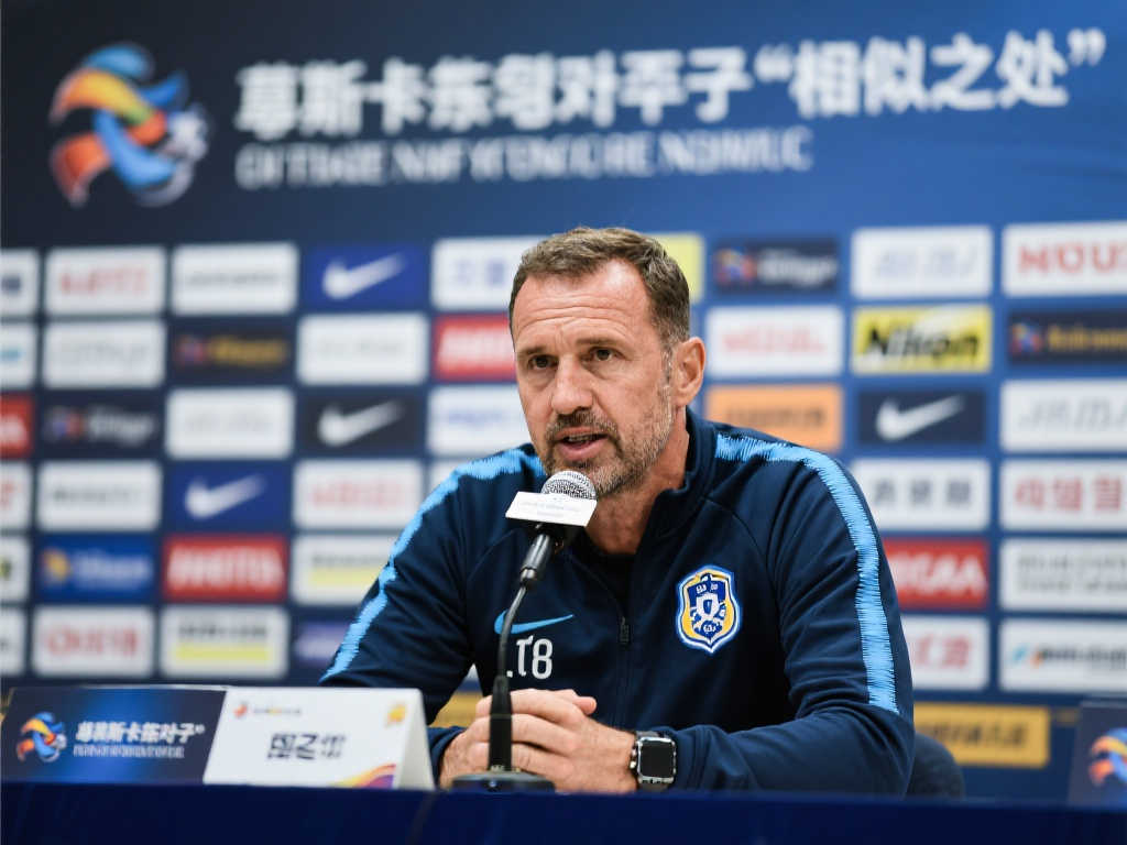 席尔瓦的携 席尔瓦的携